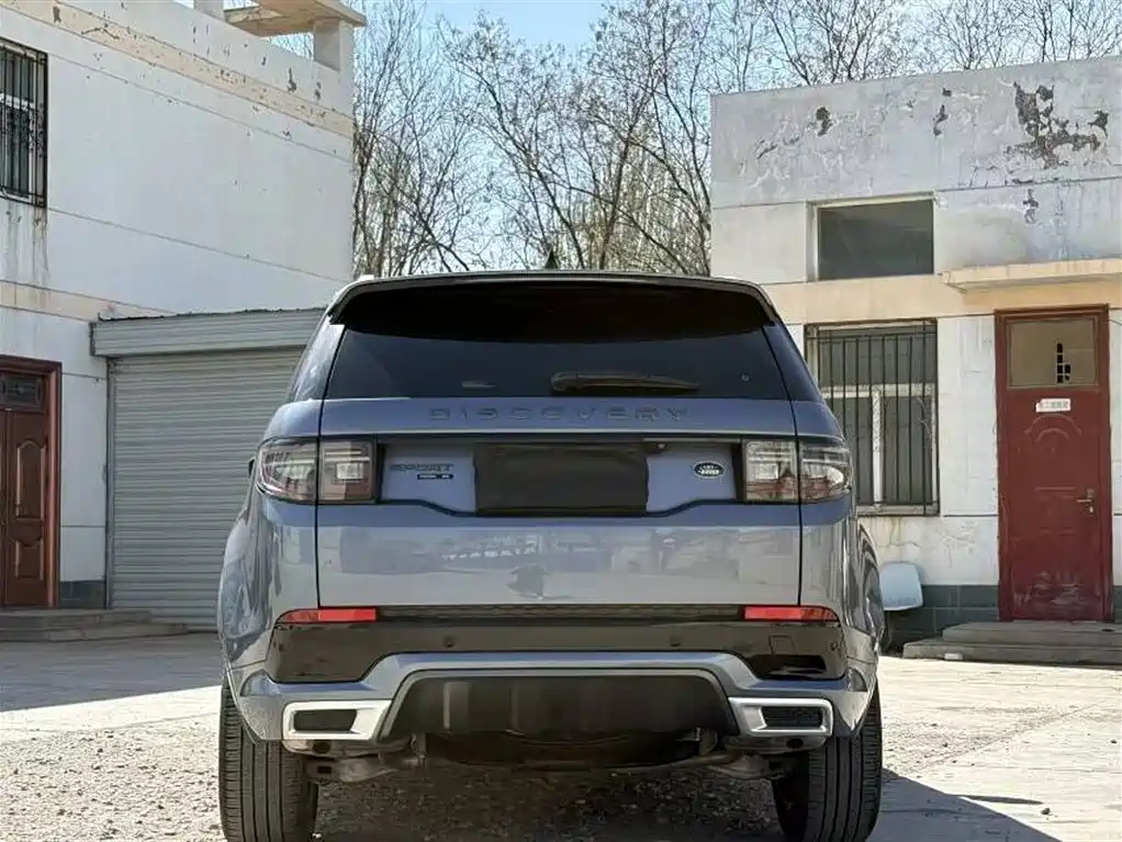 LAND ROVER DISCOVER SPORTS