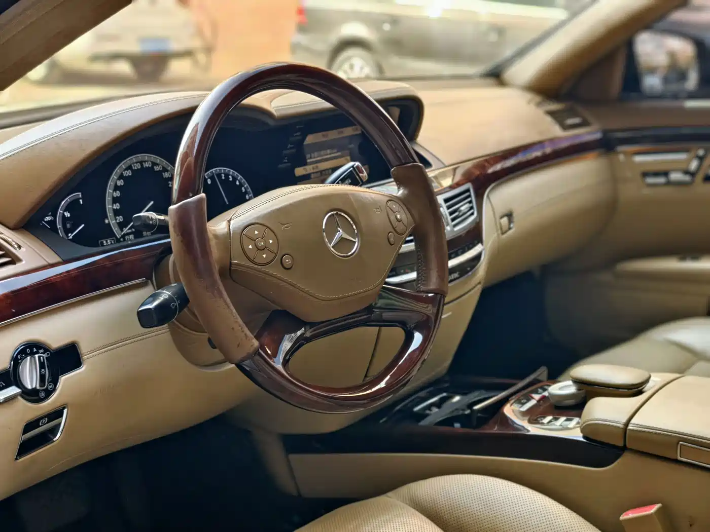 Mercedes-Benz S-Class 2011 S 500 L CGI 4MATIC фото 21