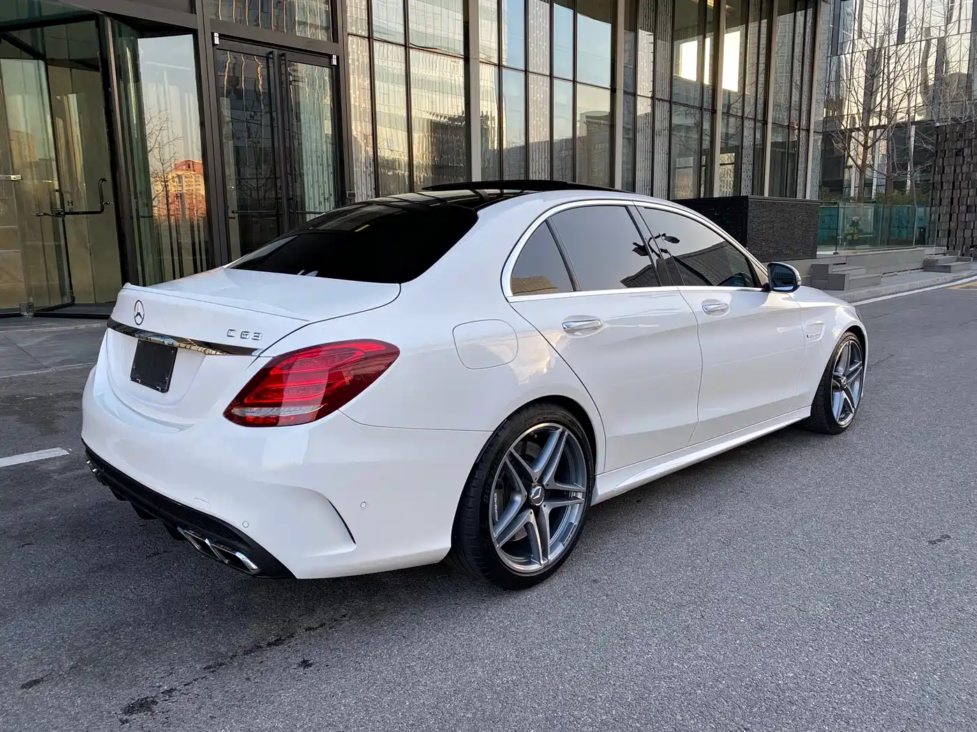 Mercedes-Benz C-Class AMG 2015 AMG C 63 фото 4