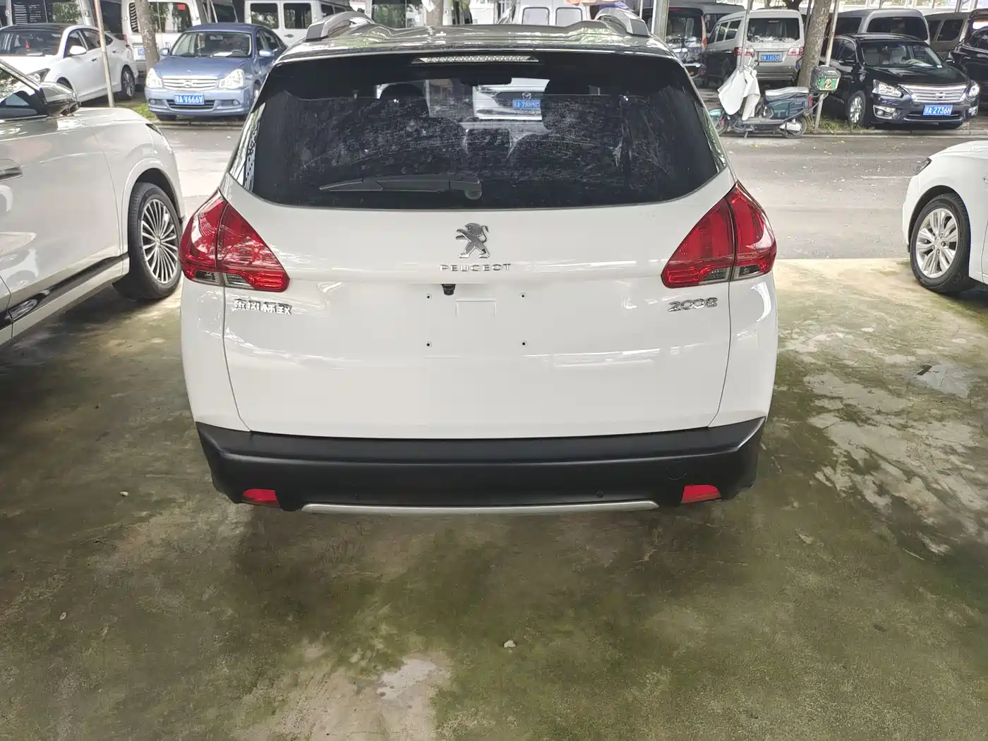 Peugeot 2008 2014 1.6L Automatic Fashion Edition фото 7