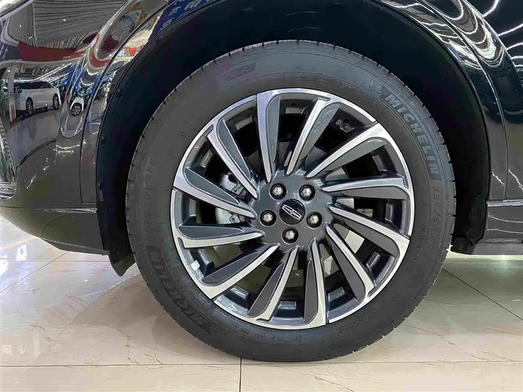 Lincoln Adventurer 2025 2024 1.5T FWD Elegance Hybrid