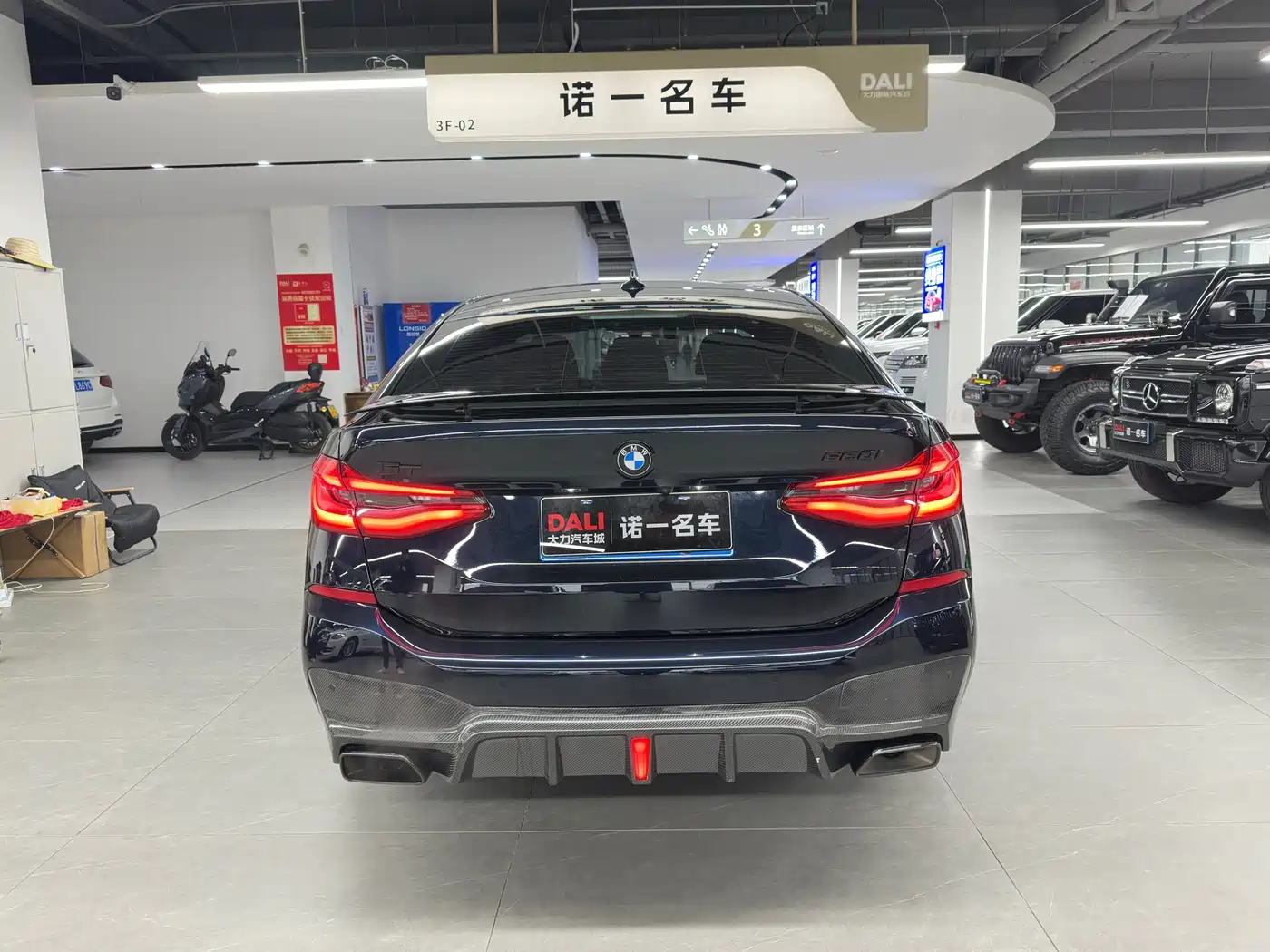BMW 6 Series GT 2022 Model 630i M Sport Grand Tourer Edition фото 4