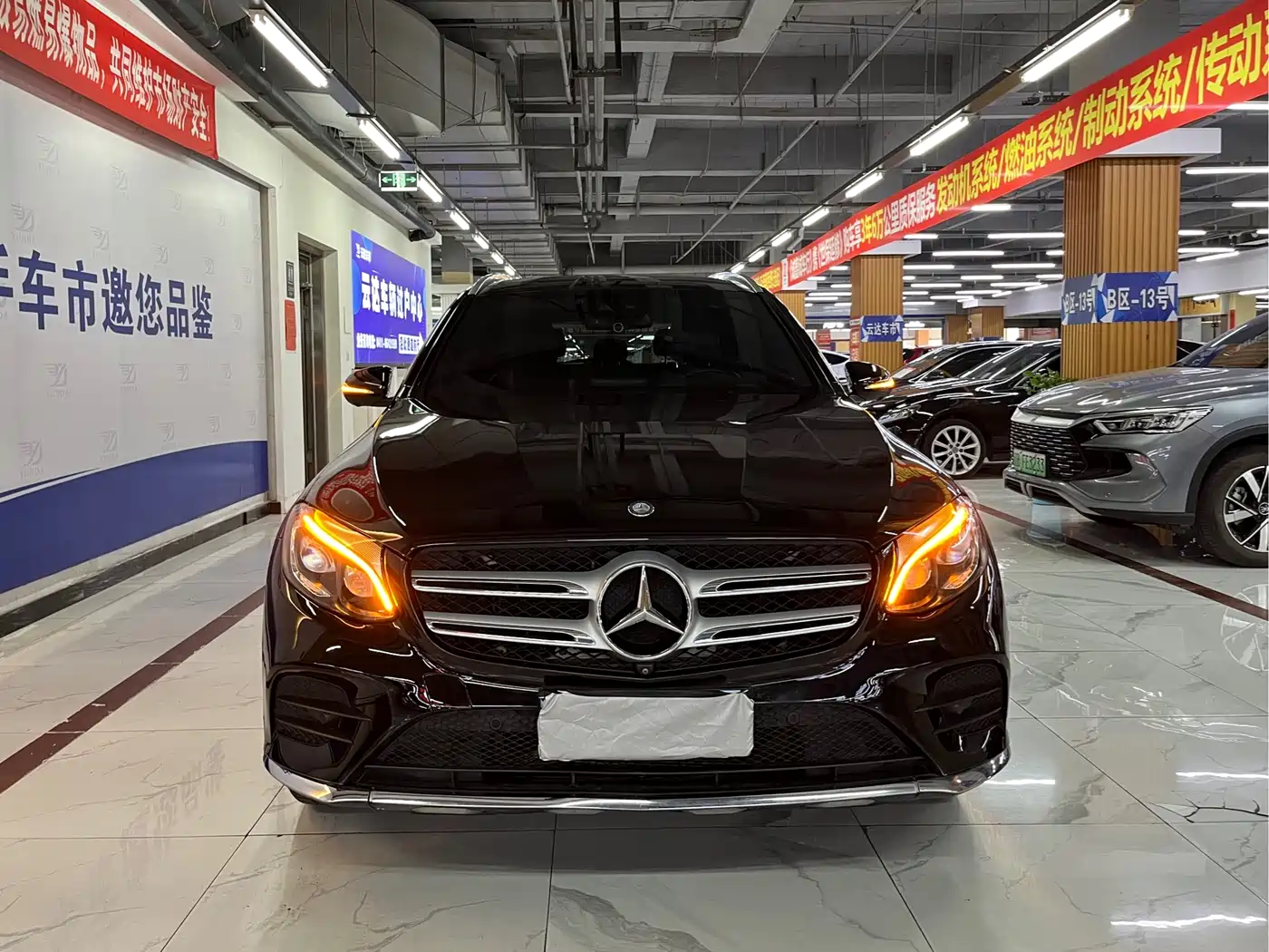 Mercedes-Benz GLC 2017 GLC 300 4MATIC Dynamic