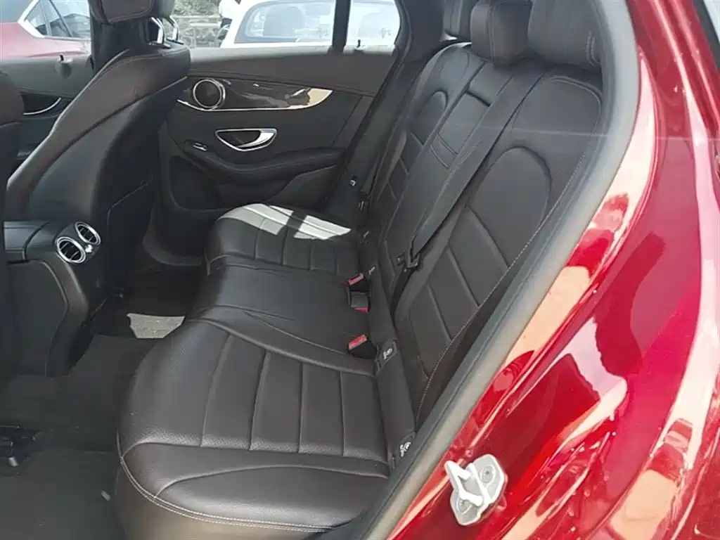 Mercedes-Benz GLC 2016 GLC 260 4MATIC Luxury фото 17