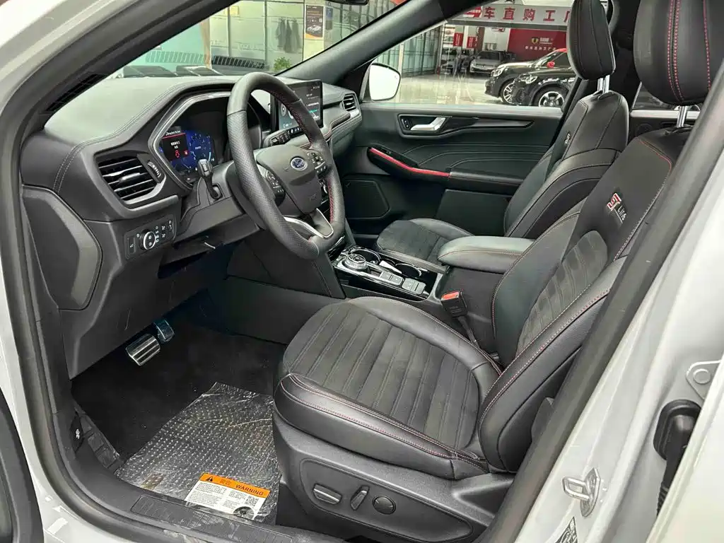 Ford Escape 2023 2024 Model EcoBoost 245 4WD ST-Line Pro