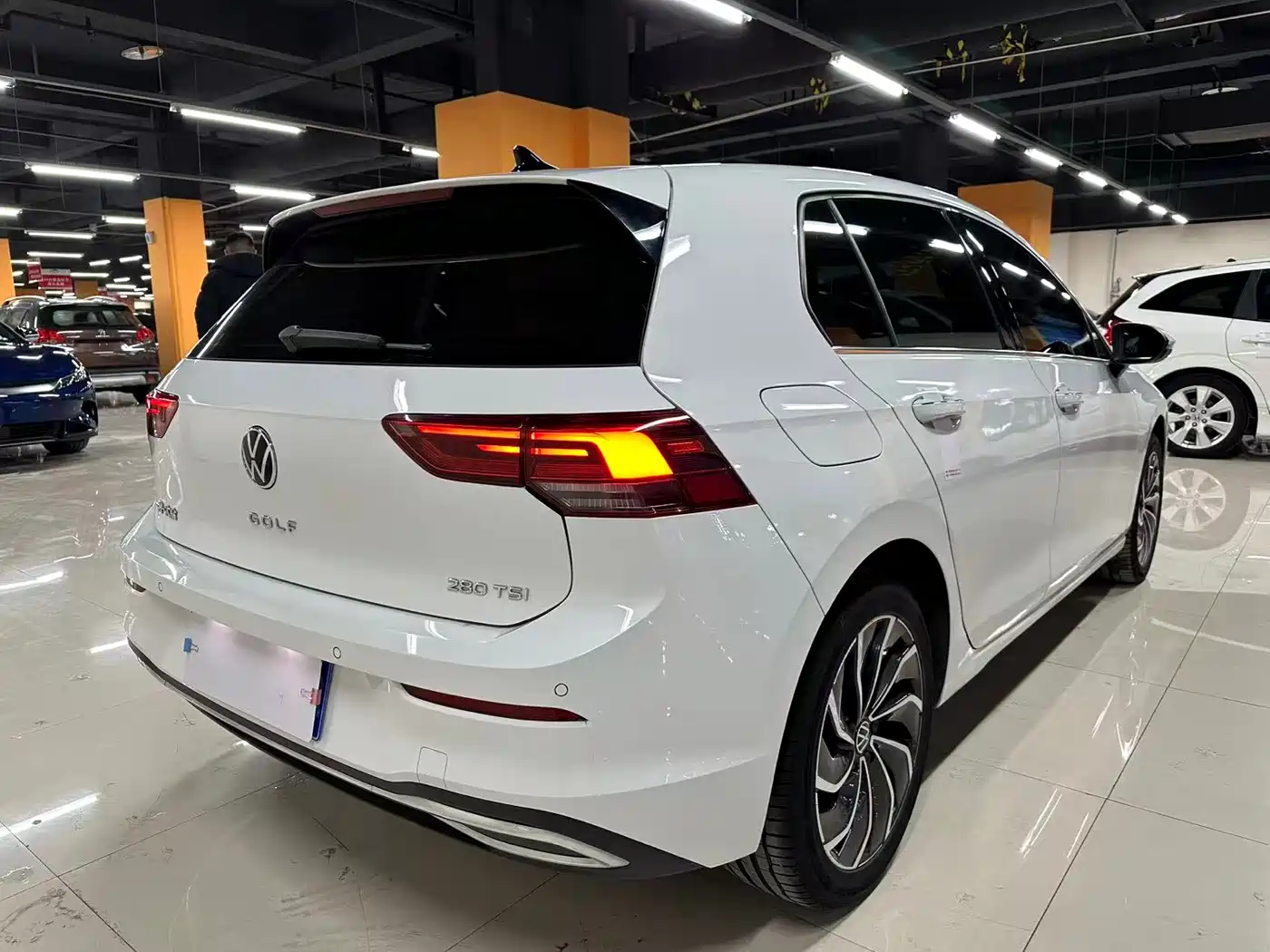Volkswagen Golf 2023 280TSI DSG Pro фото 13