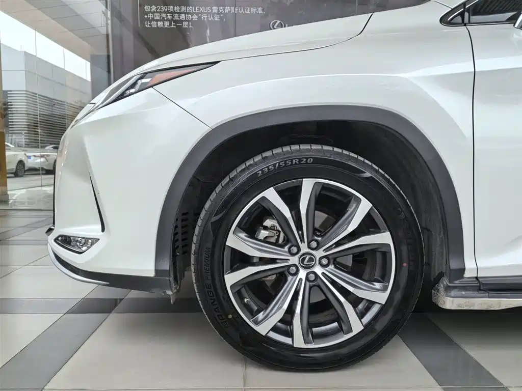 LEXUS RX
