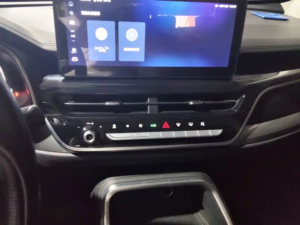 Фото 14 - Haval H6