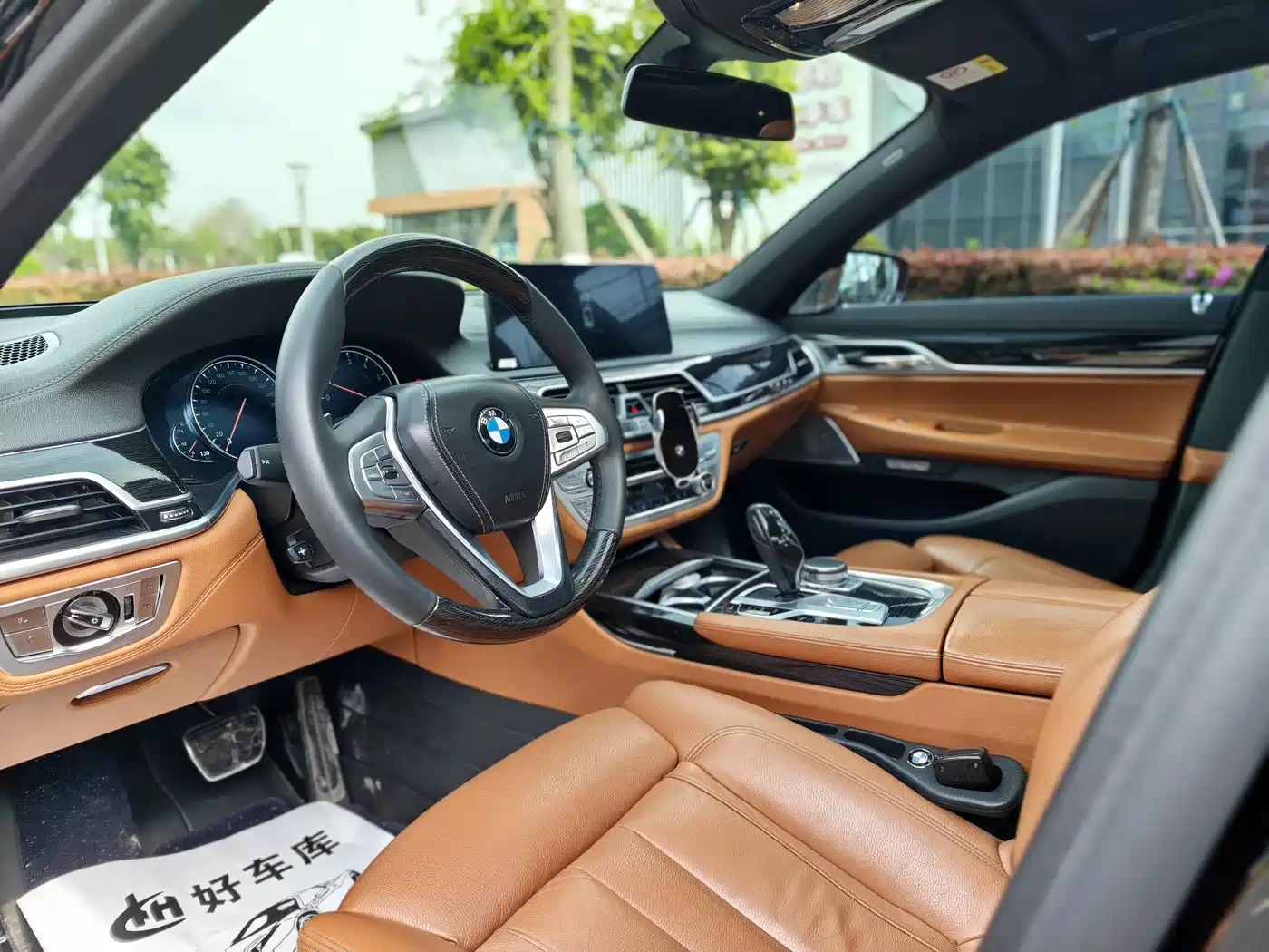 BMW 7 Series 2018 730Li Leading Type M Sport Package фото 8