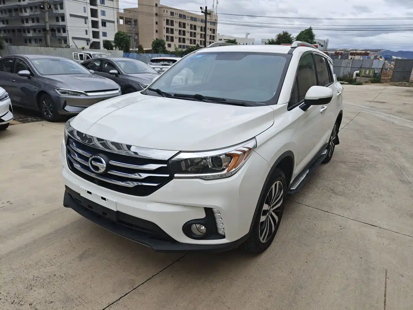 GAC TRUMPCHI GS4 NEW ENERGY