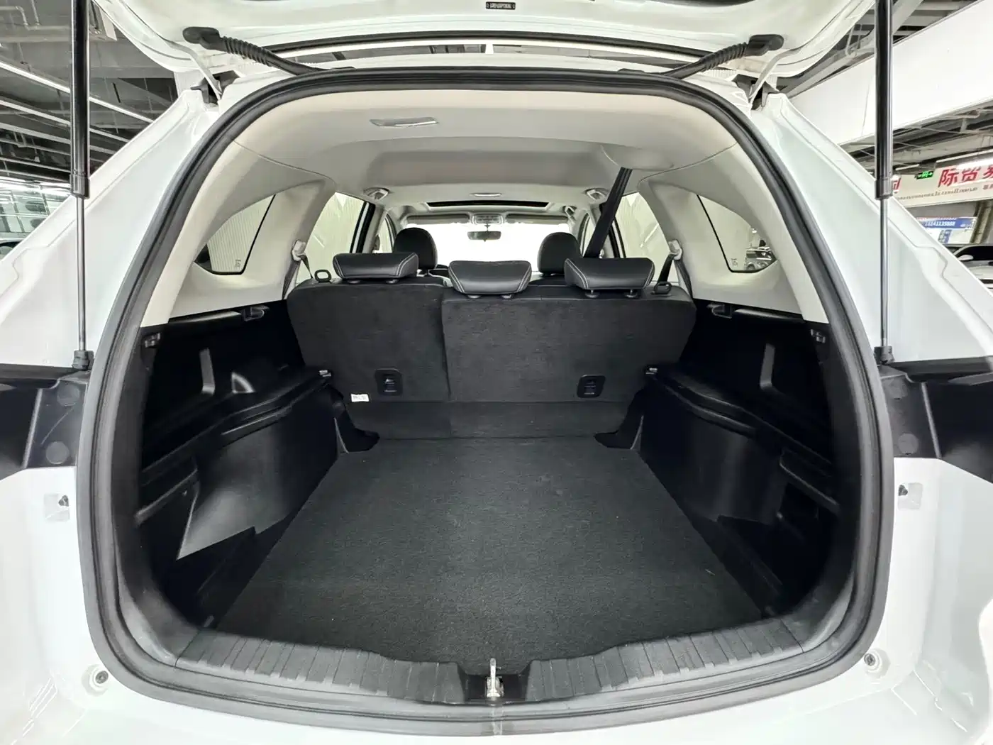 Haval M6 2024 2023 PLUS 1.5T DCT Luxury Smart Connect