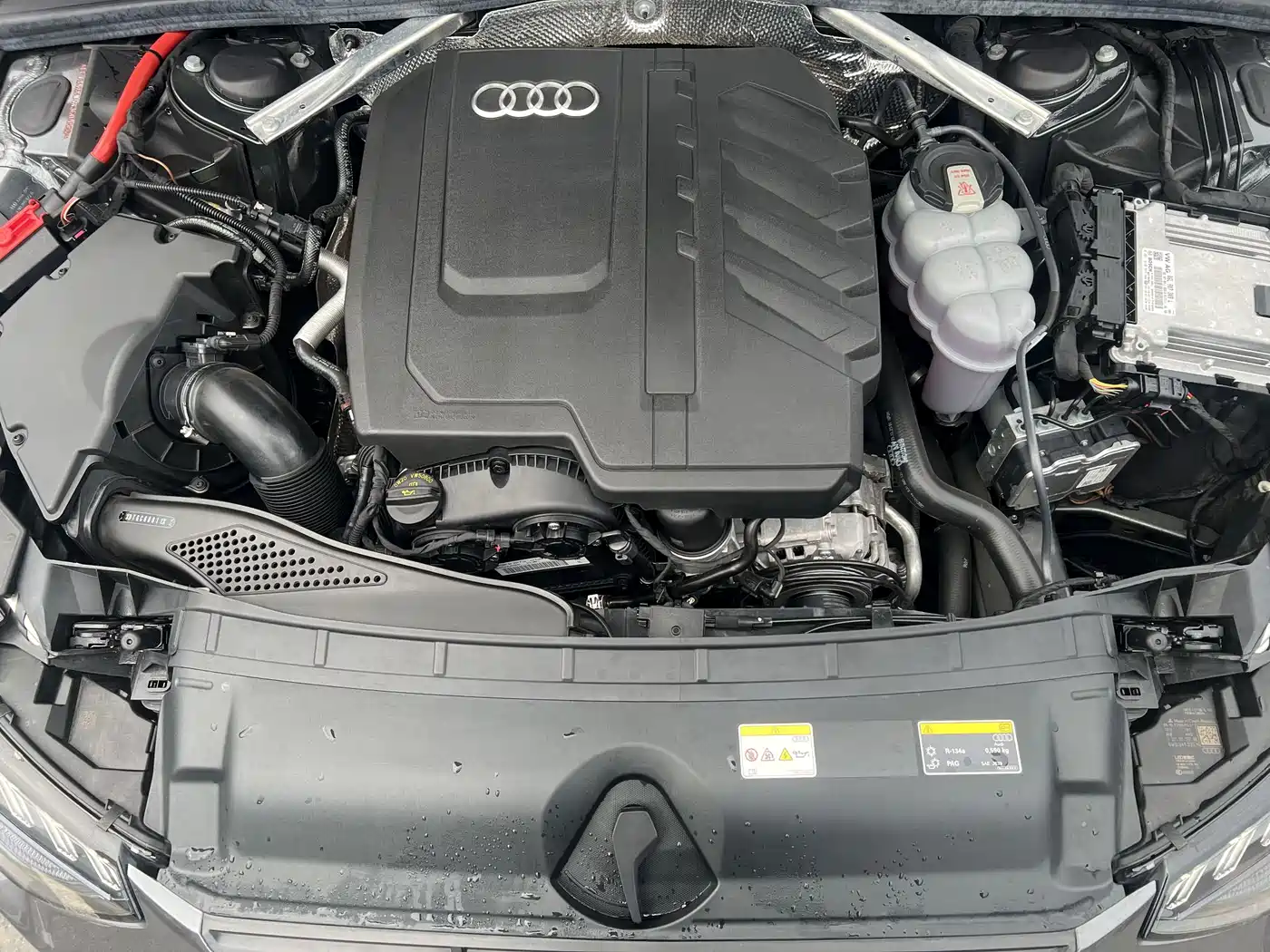 Audi A4L 2024 40 TFSI Luxury Dynamic (Starry Night Edition) фото 9