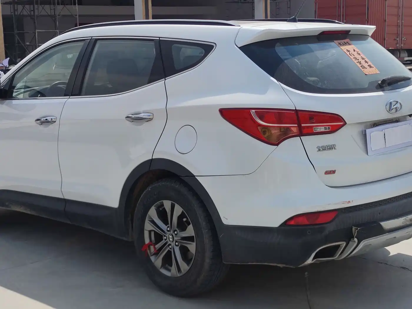 Hyundai Santa Fe 2013 2013 Model 2.4L Automatic 2WD Smart