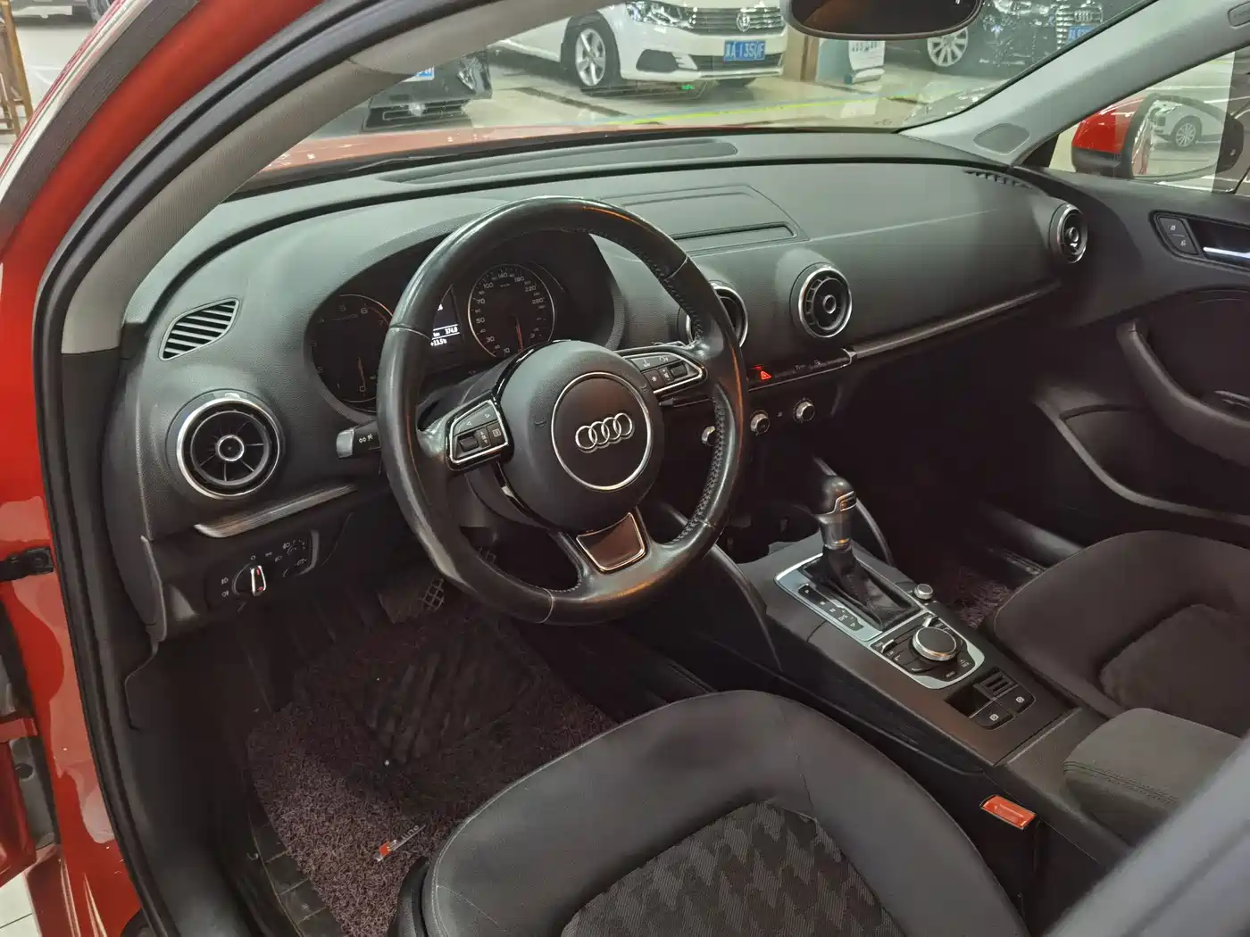 Audi A3 2014 Sportback 35 TFSI Automatic Fashion фото 7