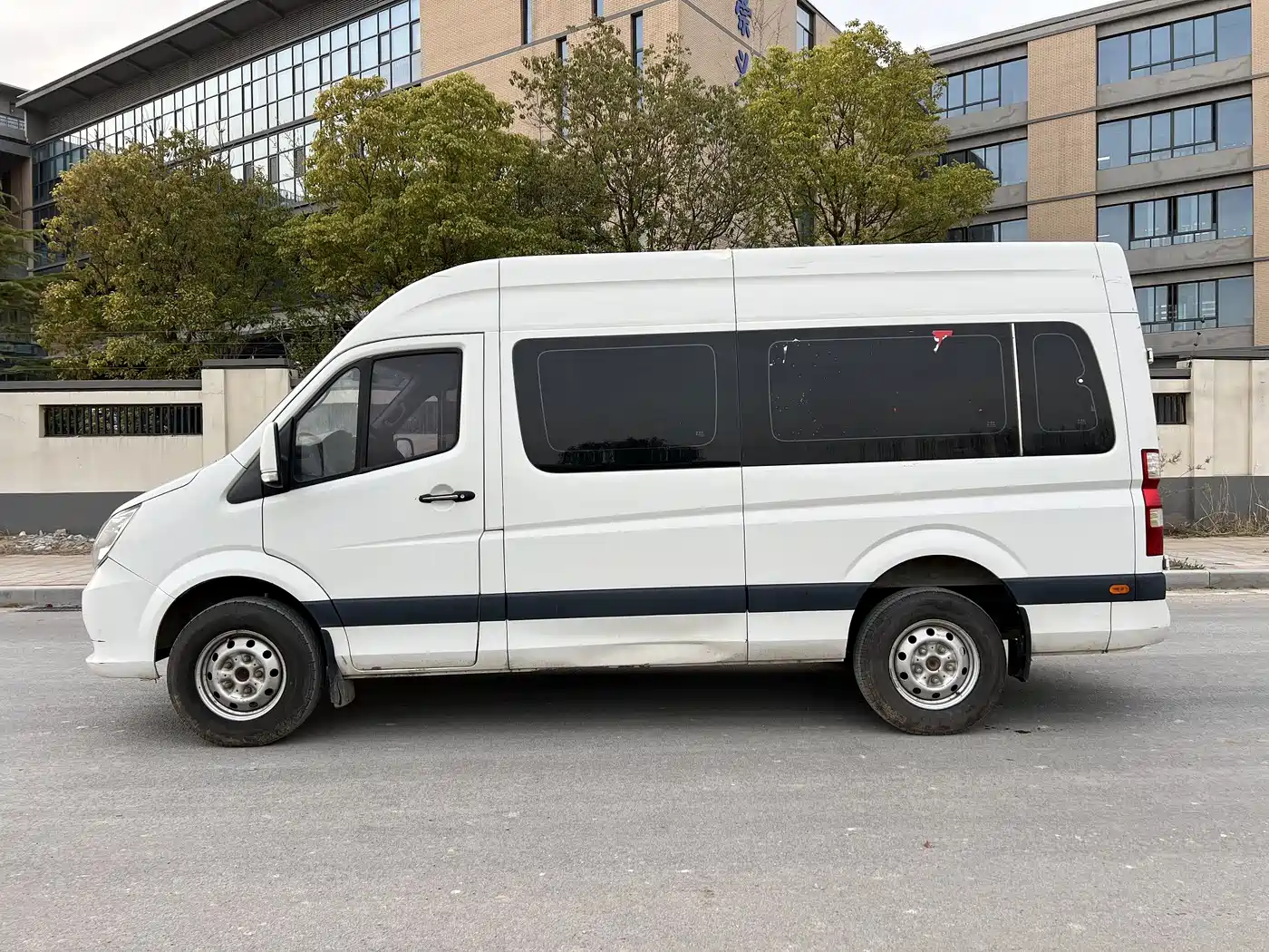 FOTON TUANO