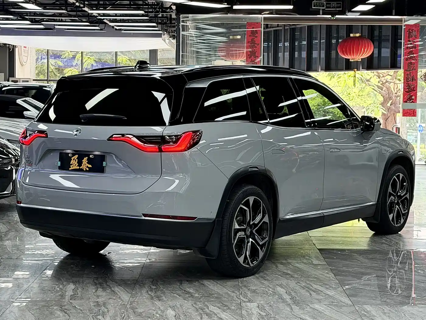 Фото 7 - NIO ES8