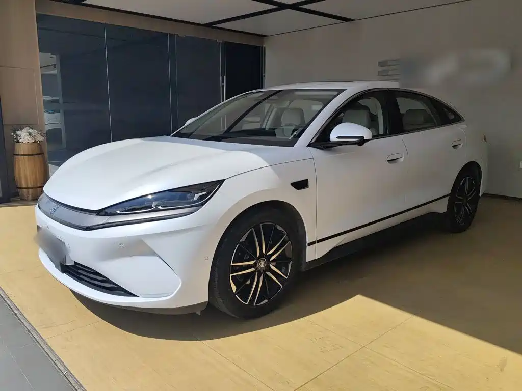 BYD Qin L 2025 — пригон из Китая