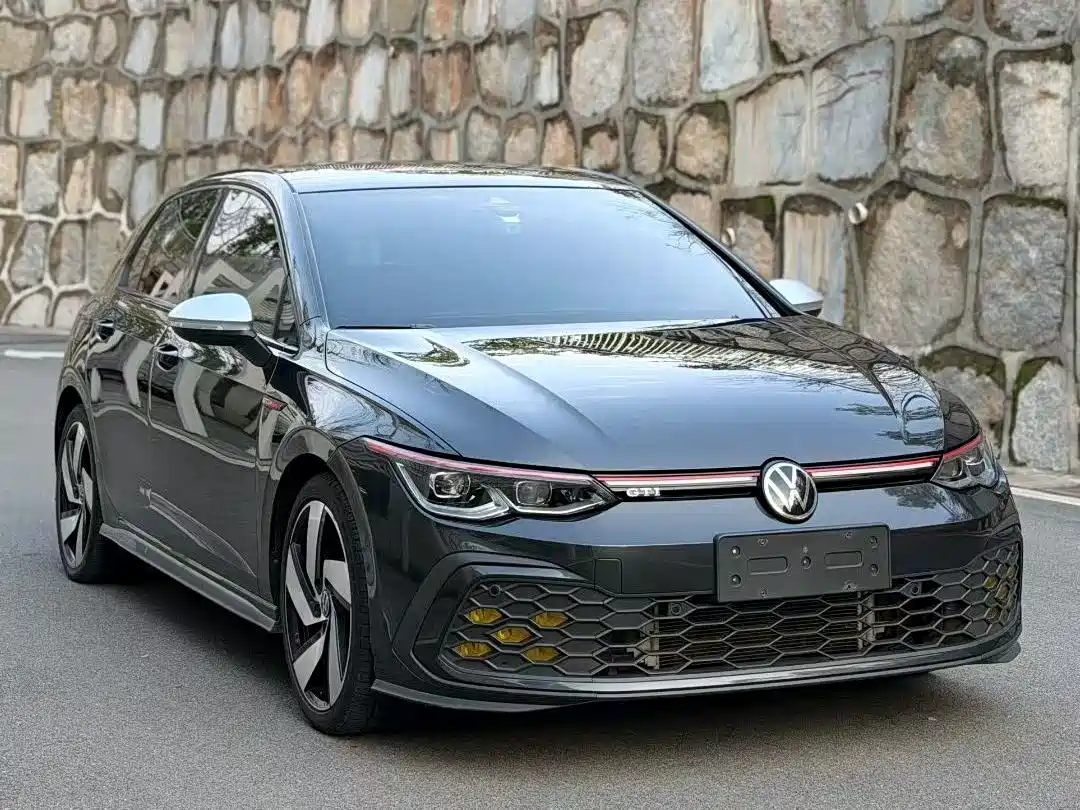 Volkswagen Golf GTI 2021 380TSI DSG GTI фото 3