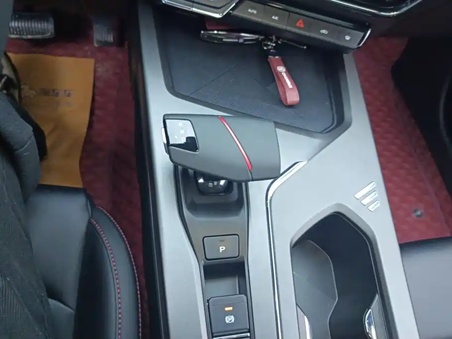 Changan X5 PLUS 2025 2025 1.5T DCT Pioneer