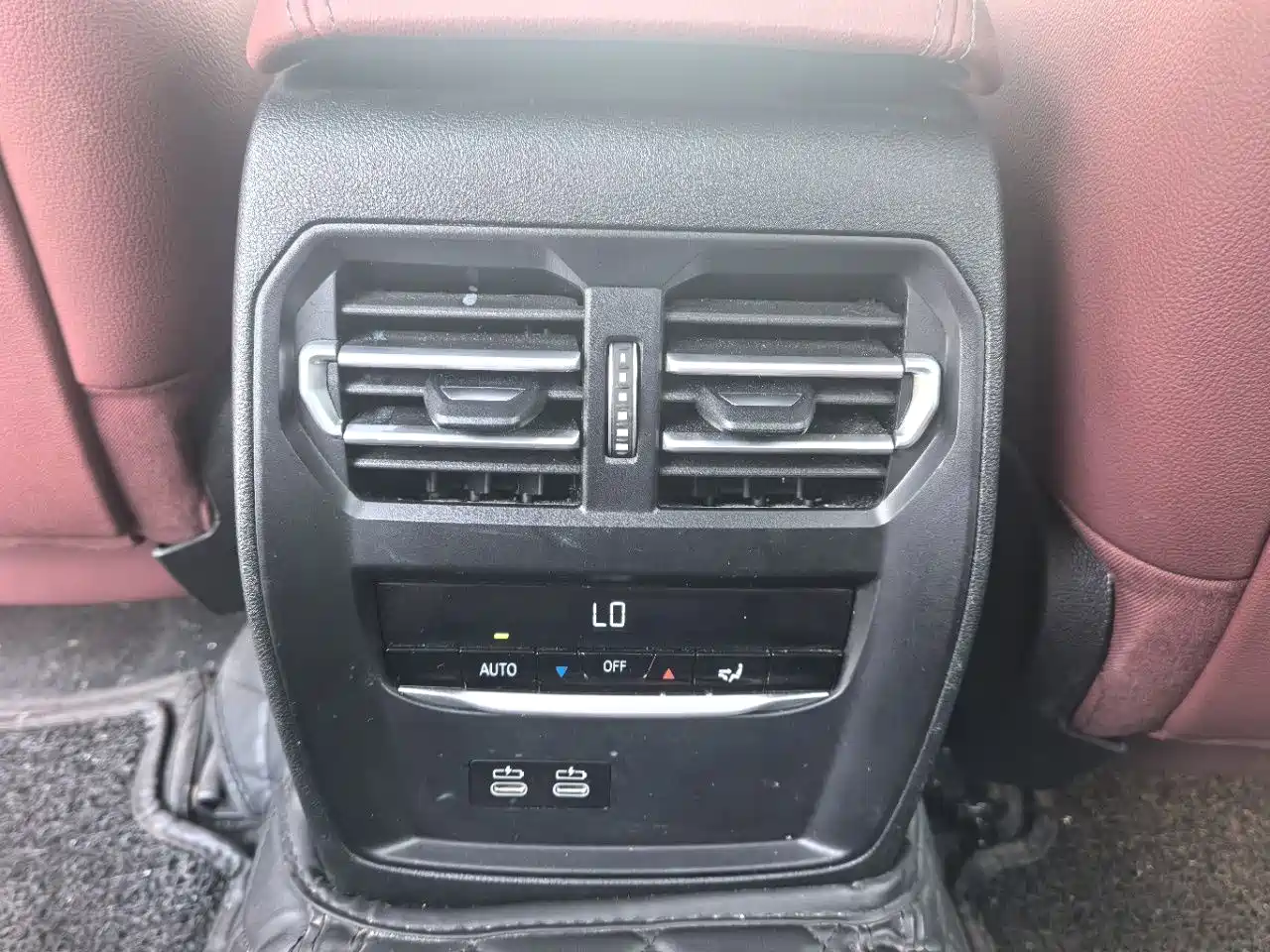BMW 3 Series 2024 325Li M Sport Package фото 20