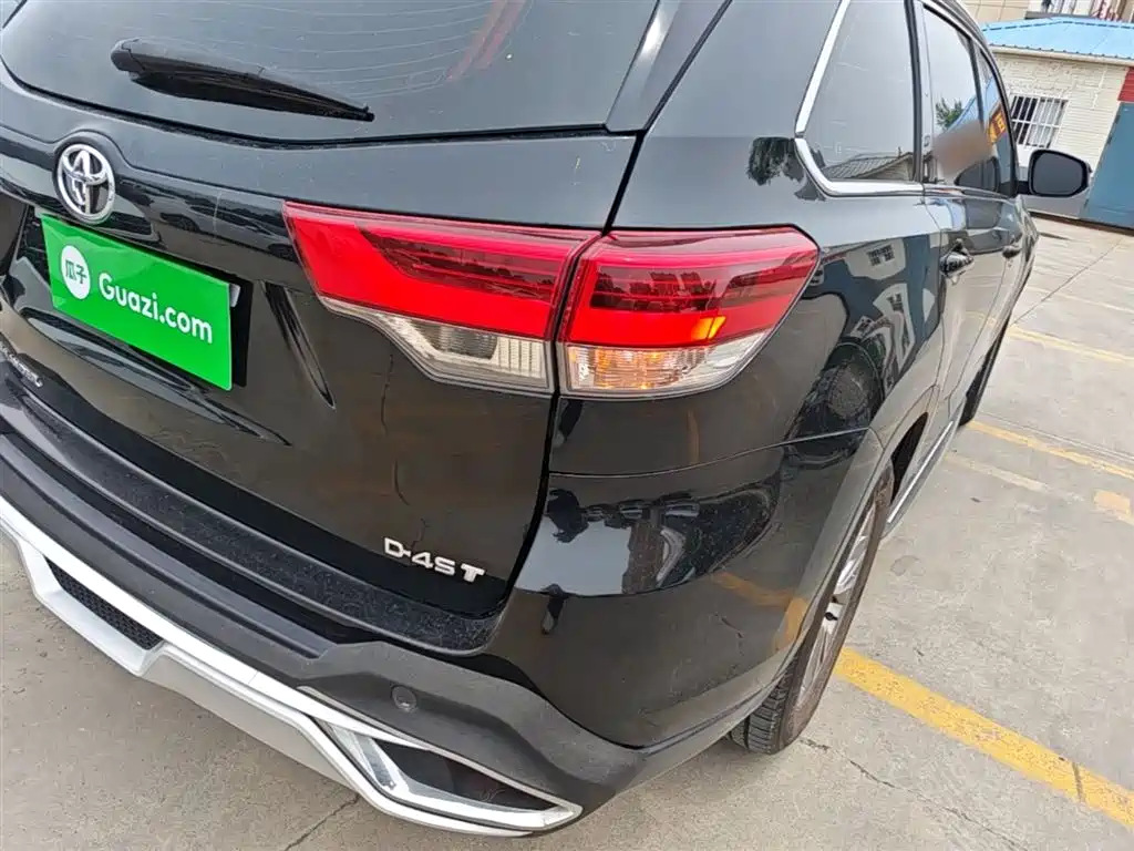 Toyota Highlander 2018 2.0T 2WD Elite 5-Seater China VI фото 8