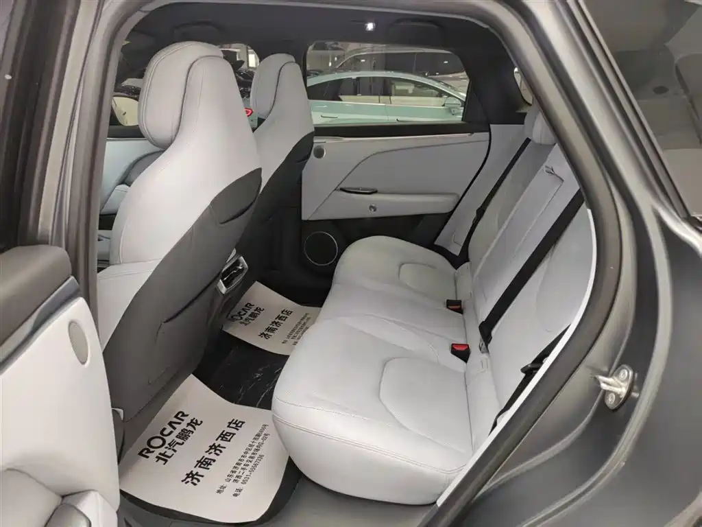 ARCFOX EXTREME FOX POLAR FOX ALPHA T5