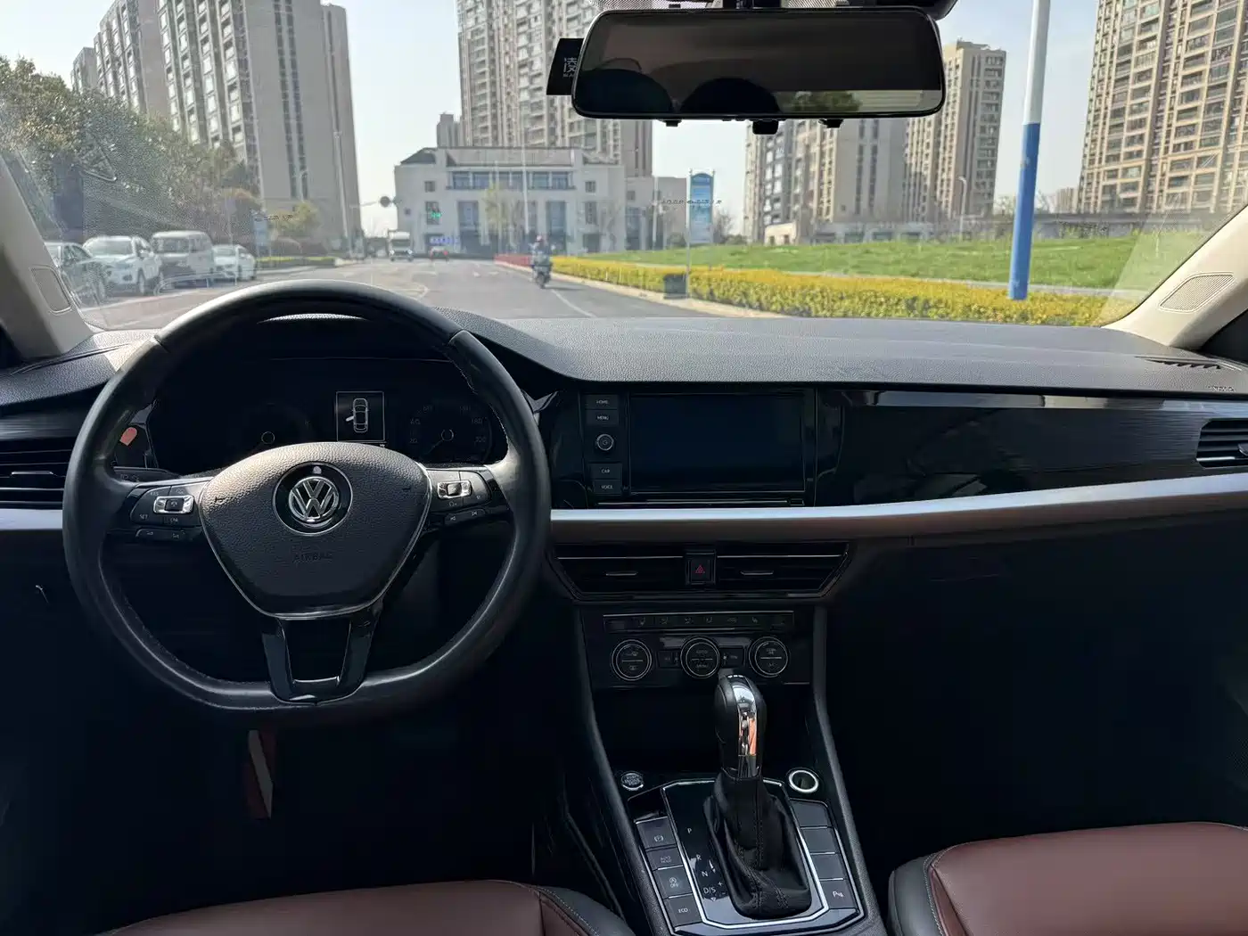 Volkswagen Lavida 2019 280TSI DSG Luxury Edition China VI фото 5