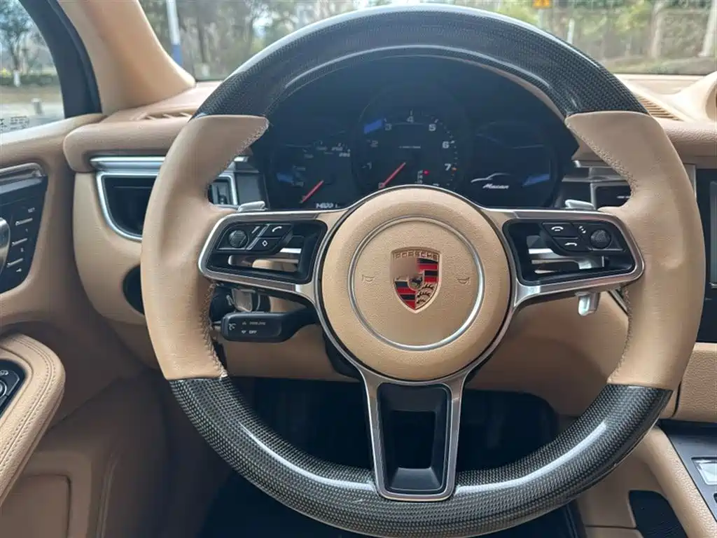Porsche Macan 2014 Macan 2.0T фото 18