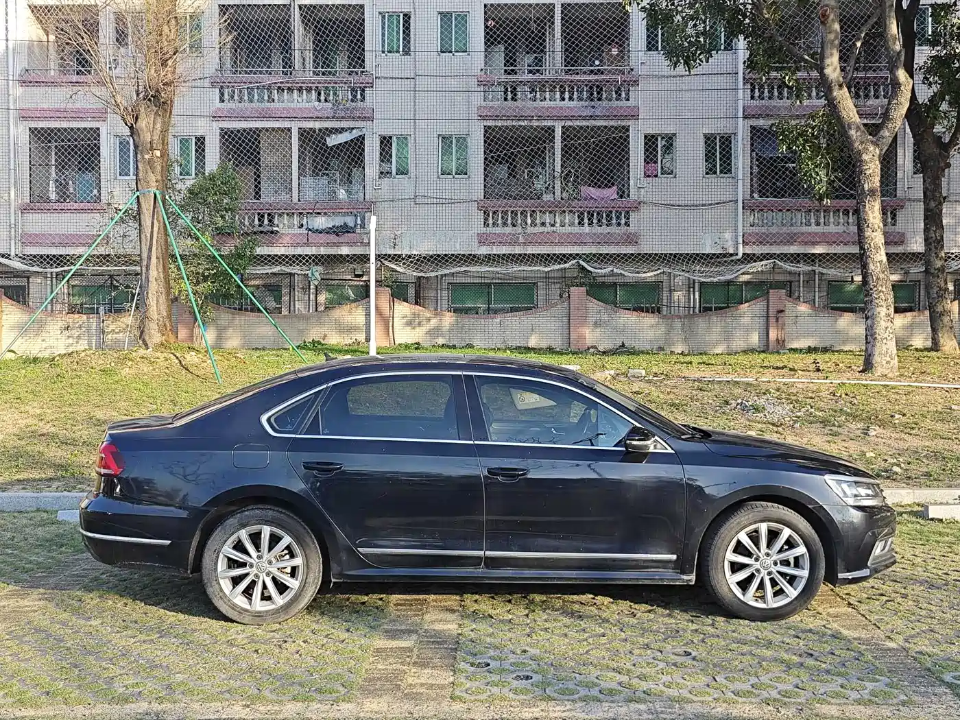 Volkswagen Passat 2017 280TSI DSG Prestige фото 4