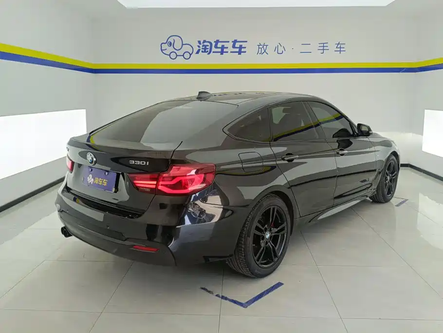 BMW 3 Series GT 2021 2020 320i M Sport Black Night Edition