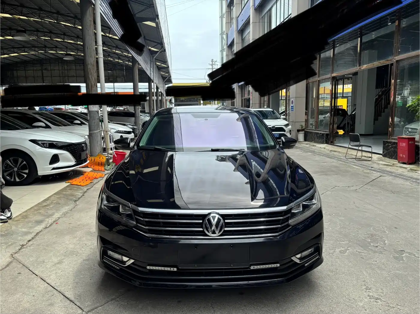 Фото 2 - Volkswagen Passat