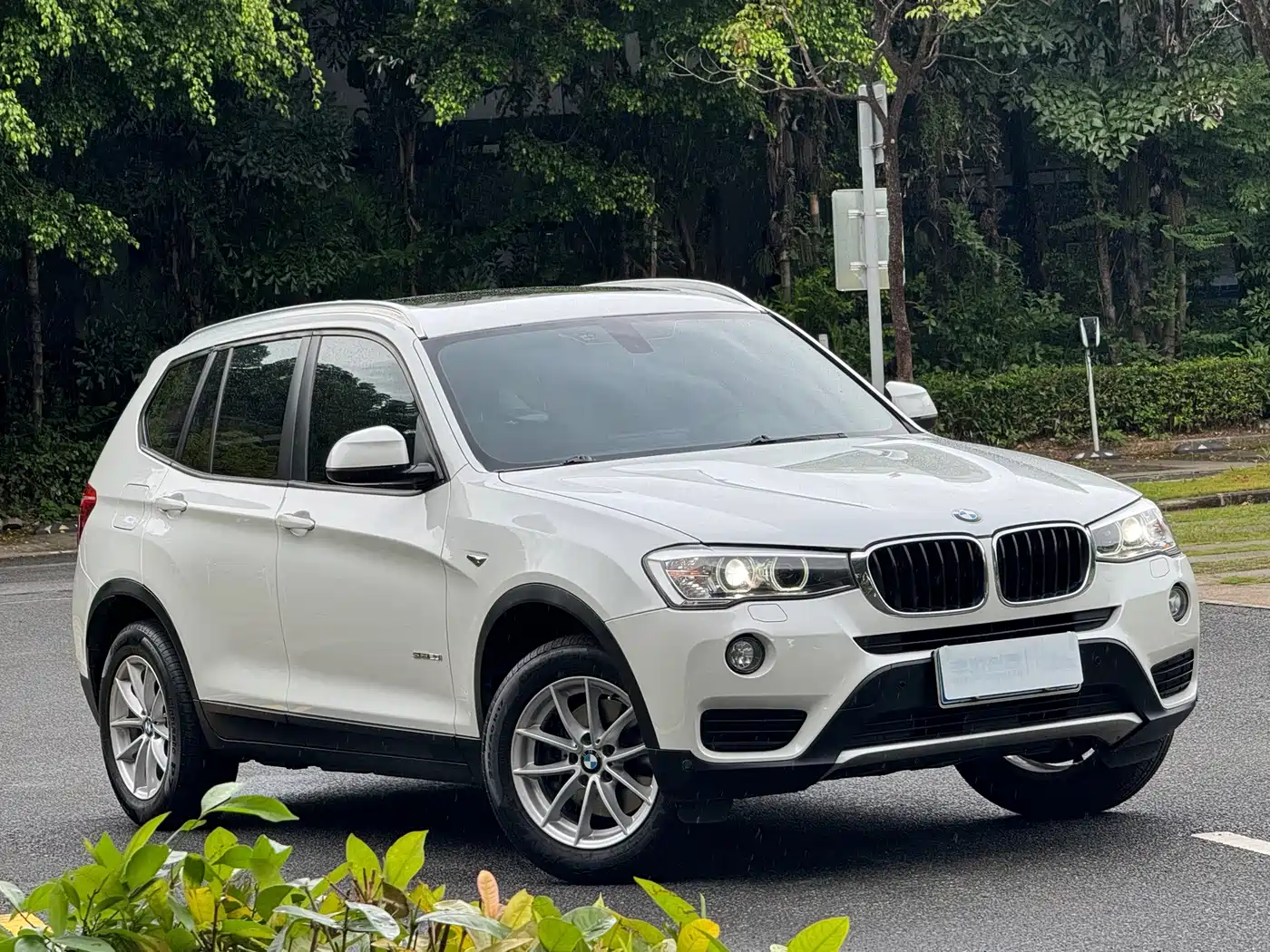 BMW X3 (Import) 2017 2016 sDrive20i