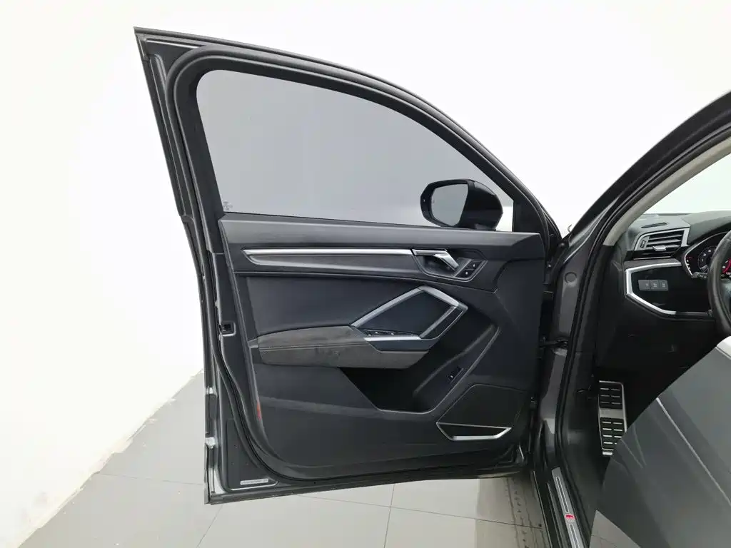 Audi Q3 Sportback 2021 2020 45 TFSI quattro Fashion