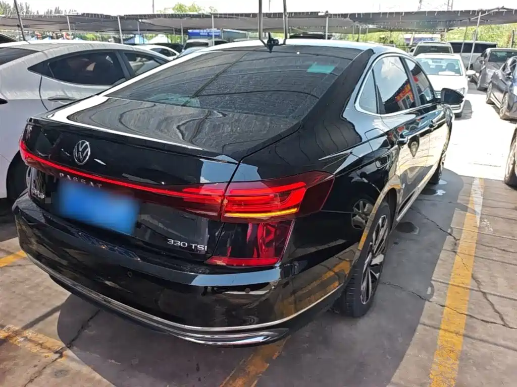 Volkswagen Passat 2024 330TSI Elite Edition фото 7