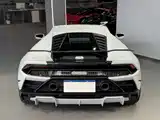 Фото 3 - Lamborghini Huracán