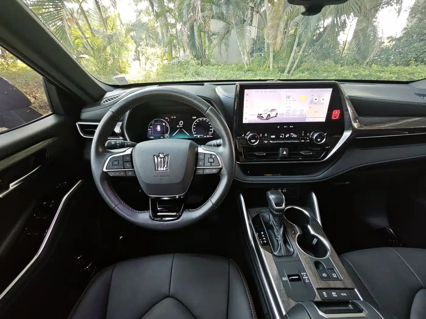 Toyota Crown Kluger 2024 2.5L HEV 4WD Premium Edition фото 12