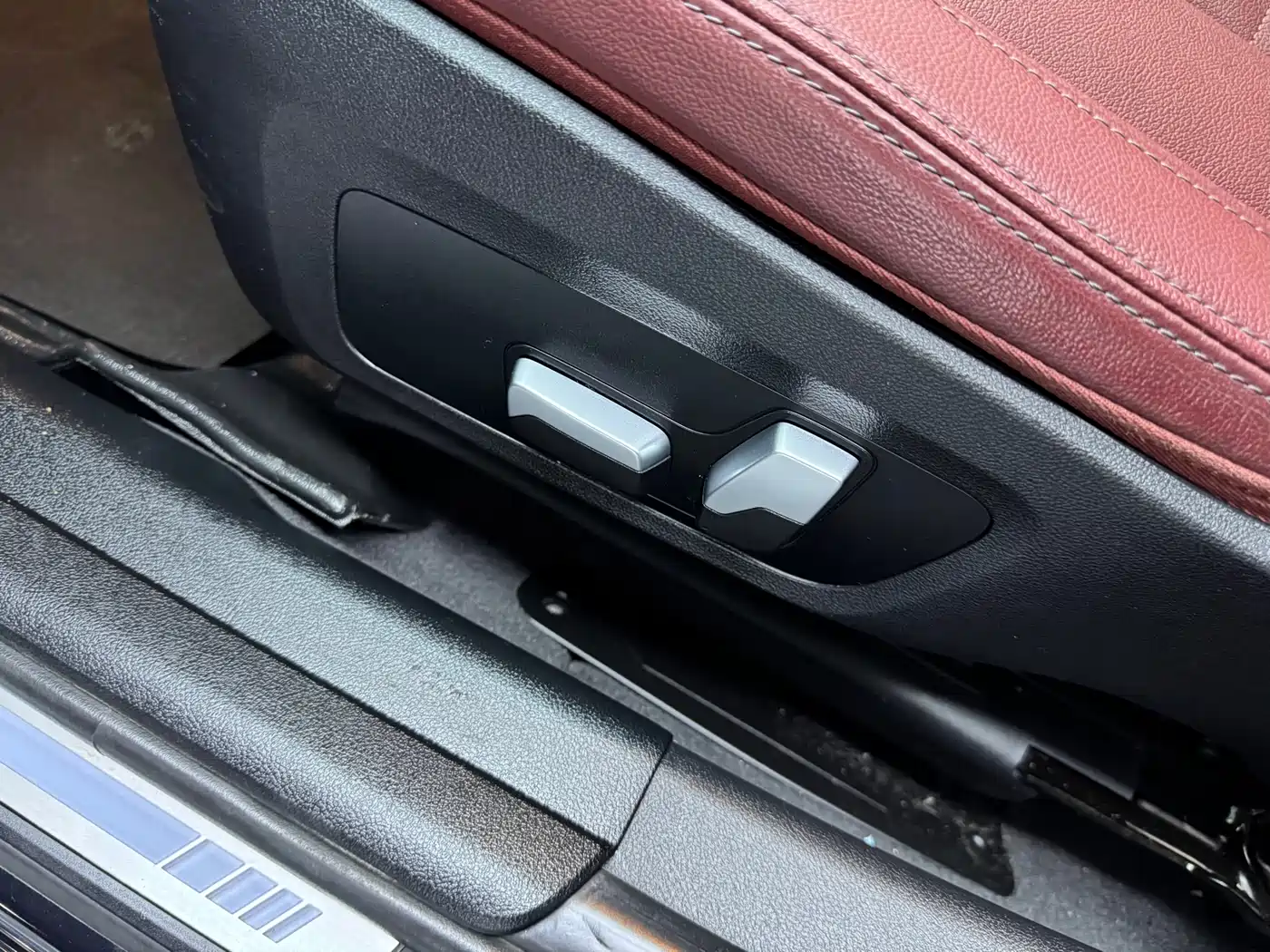 BMW 3 Series 2021 320Li M Sport Package фото 8
