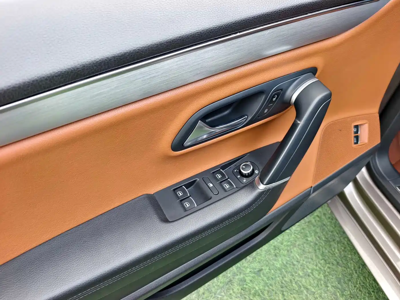 Volkswagen FAW-Volkswagen CC 2013 2.0TSI Luxury фото 11