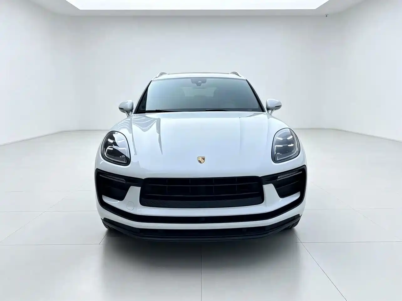 Фото 2 - Porsche Macan