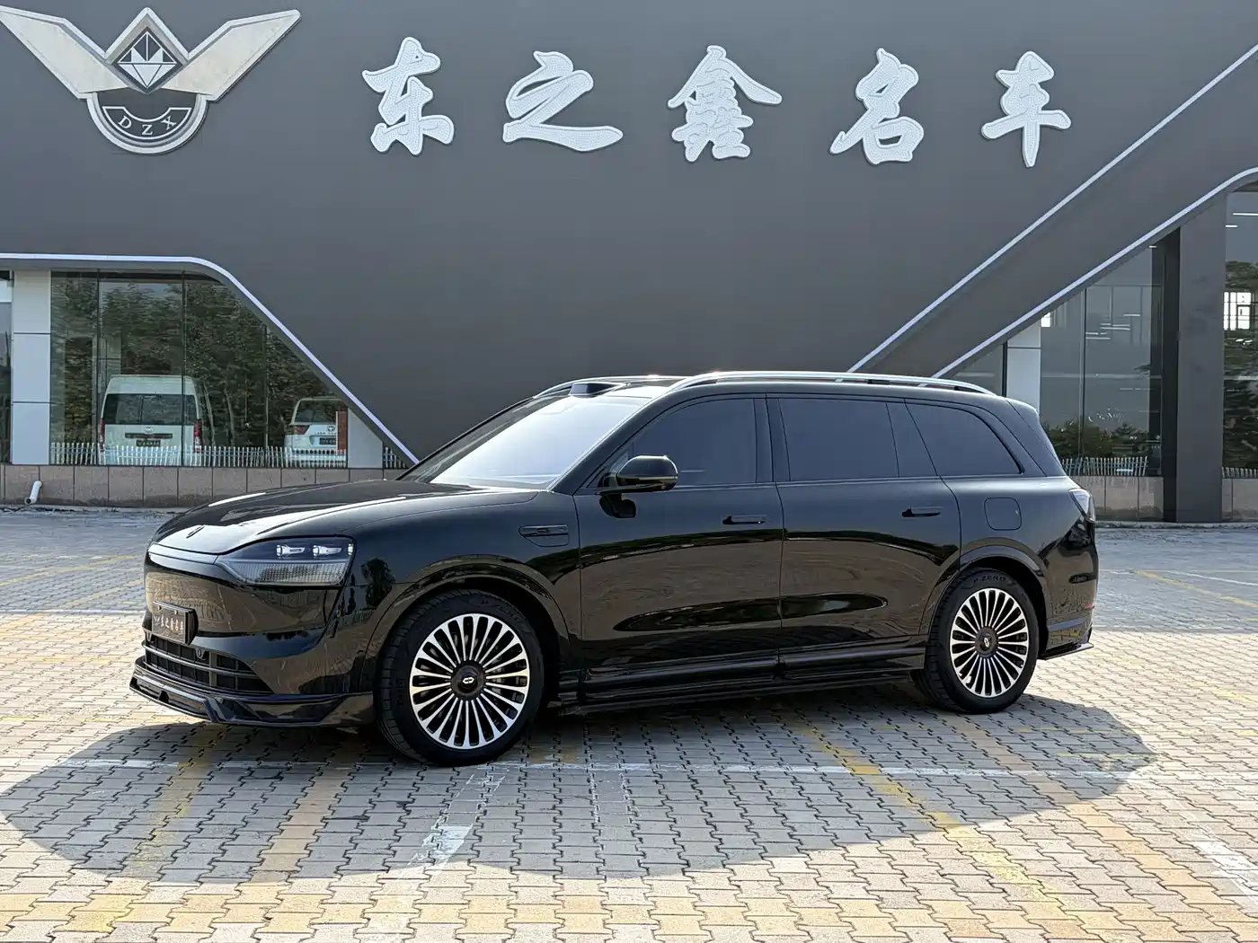 Aito M9 2024 2024 Extended Range Ultra 42kWh 6-Seater