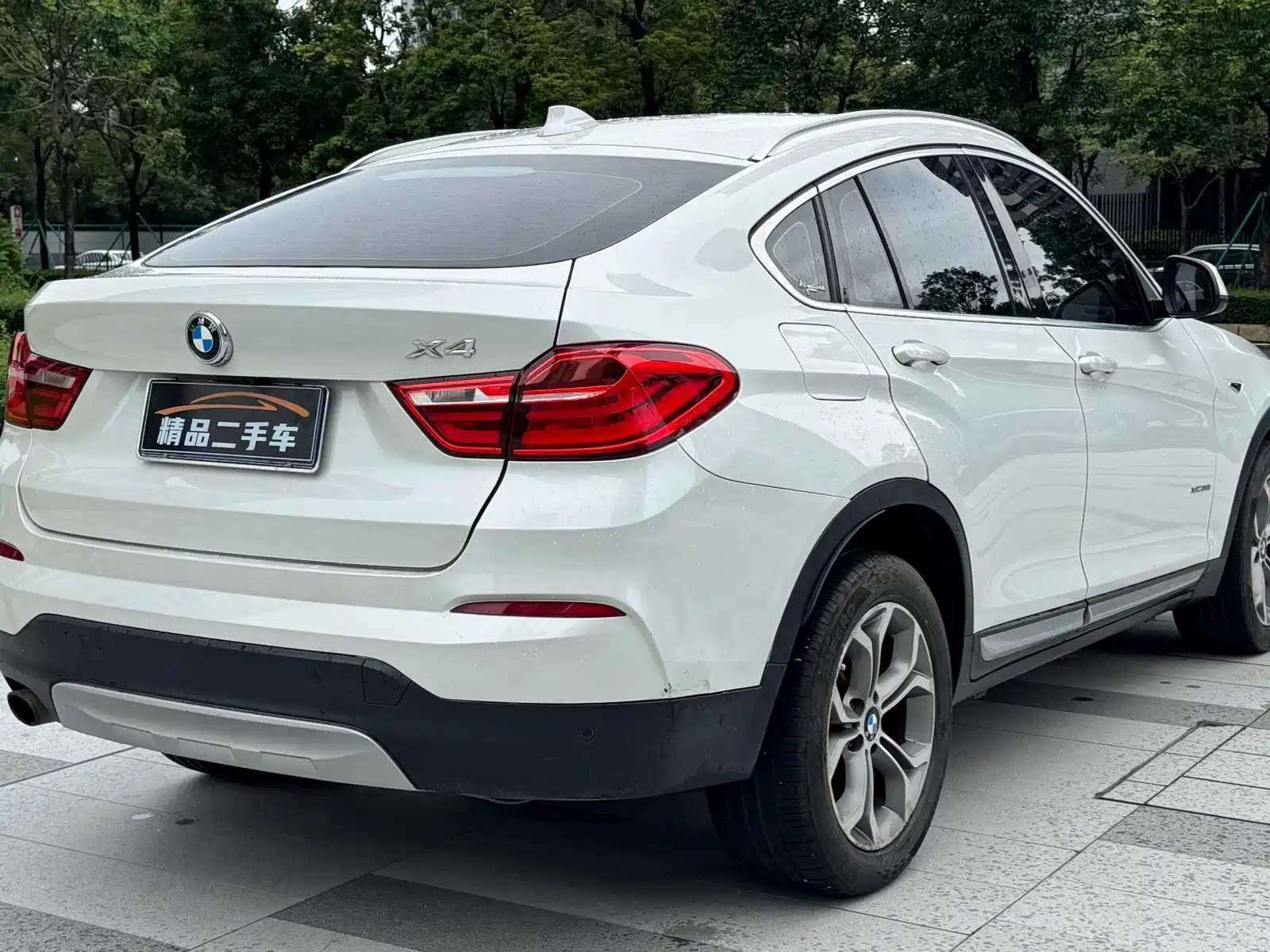 Фото 18 - BMW X4