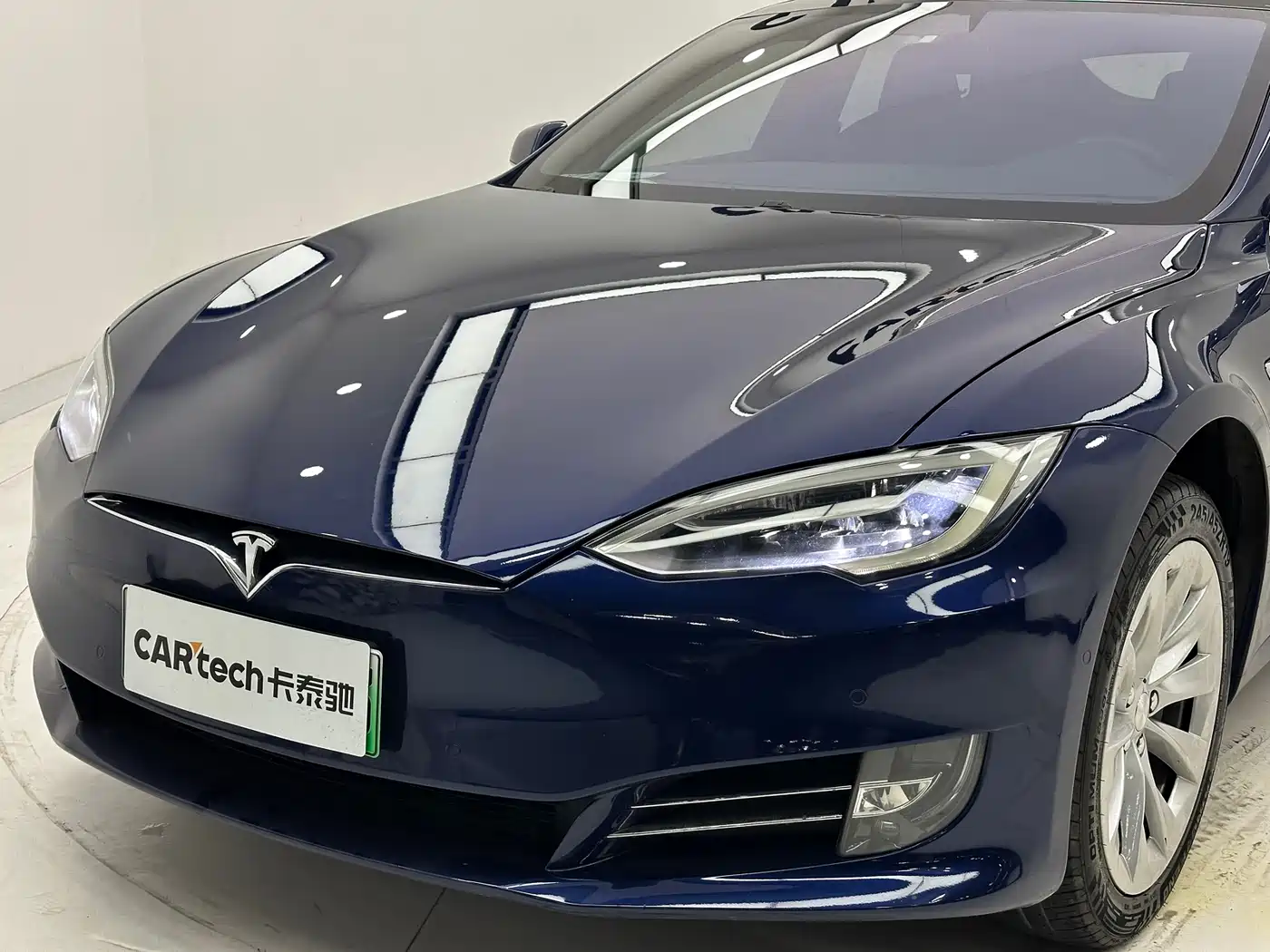 TESLA MODEL S