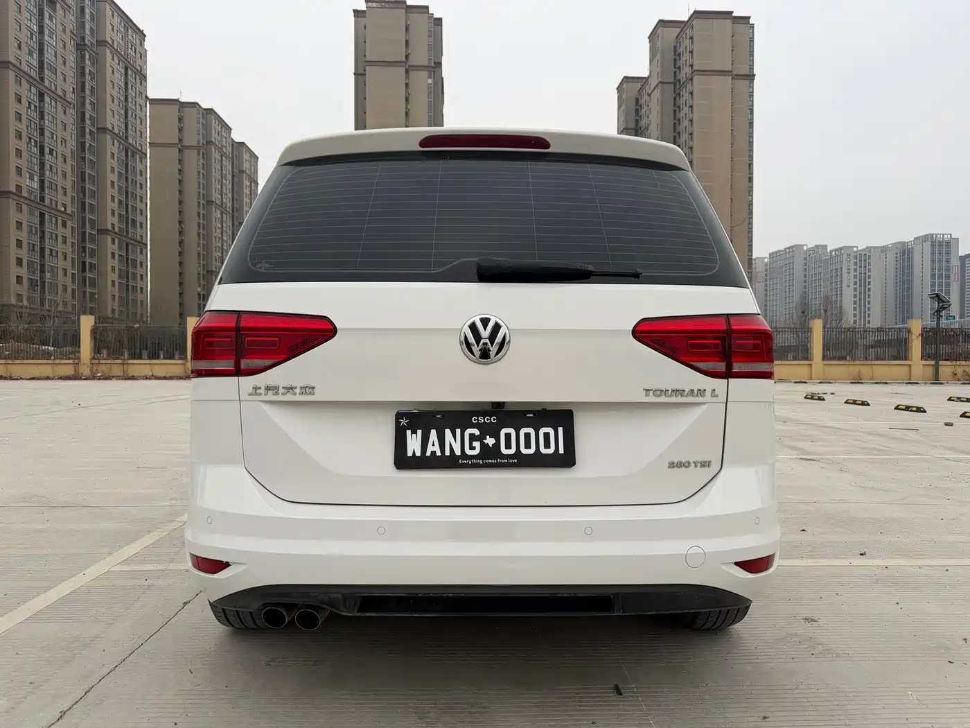 Volkswagen Touran 2021 Touran L 280TSI DSG Trend Edition 7-seater фото 4