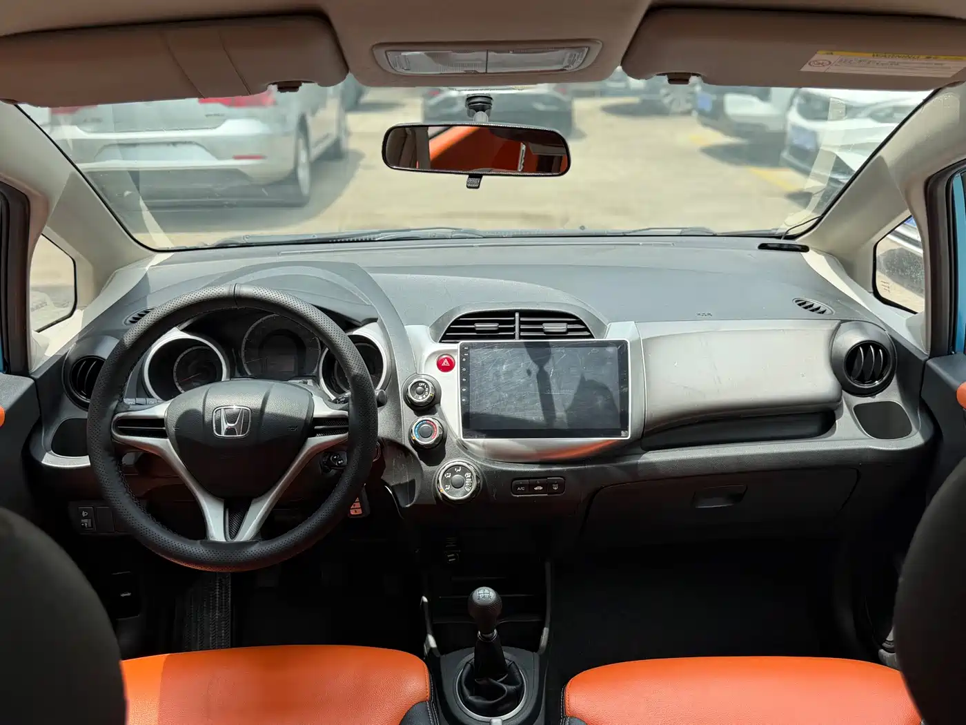 Фото 9 - Honda Fit