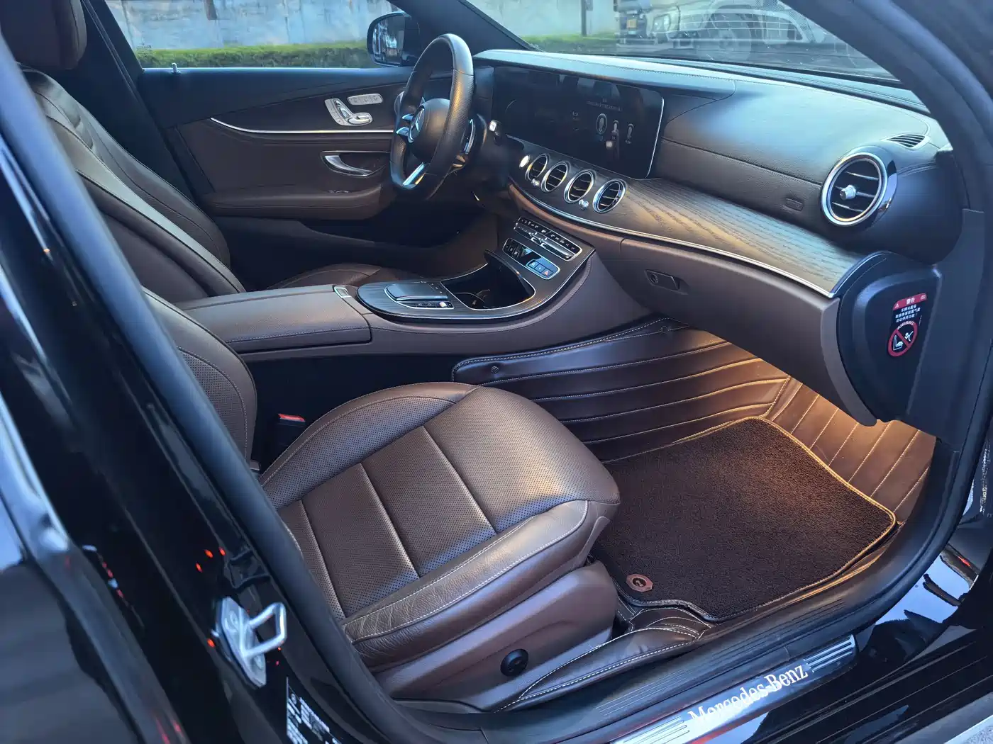 Mercedes-Benz E-Class 2021 Facelift E 300 L Premium фото 6