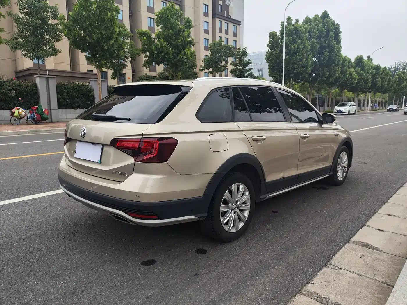 Volkswagen C-TREK 2018 1.5L Auto Fashion Edition фото 18