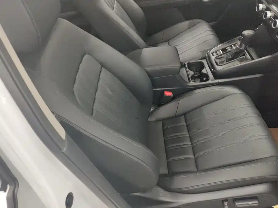 Honda Haoying 2024 2023 240TURBO 2WD Luxury 5-Seater