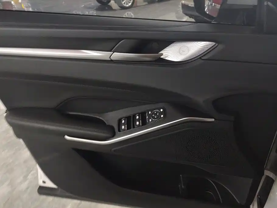 Фото 7 - Haval H6