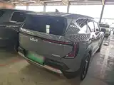 Photo 7 - Kia EV5