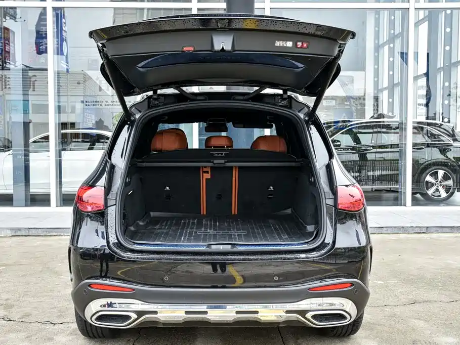 Mercedes-Benz GLC 2023 Facelift GLC 300 L 4MATIC Sport 5-Seater фото 19